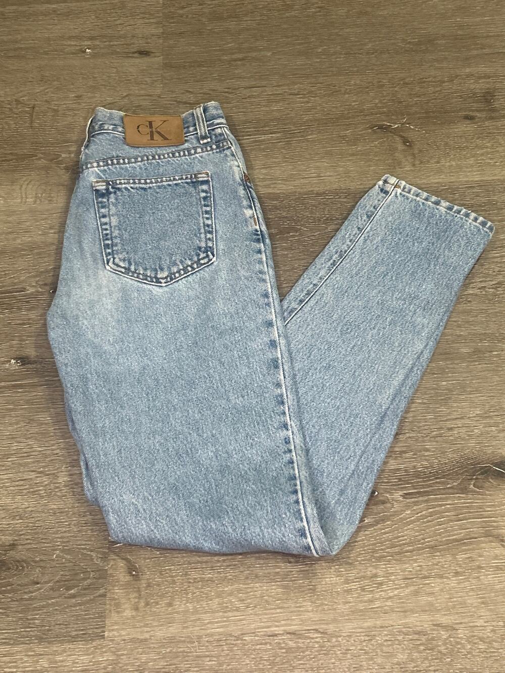 VTG 90s Calvin Klein High Waisted Tapered Mom Jeans SZ 6 Made in USA Light Wash